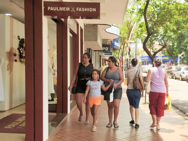 Notícia: Comércio de Sertãozinho terá funcionamento especial neste sábado, 11, véspera do Dia das Crianças