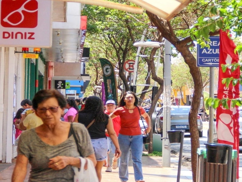 Notícia: Comércio de Sertãozinho terá funcionamento em horário especial neste sábado, 10